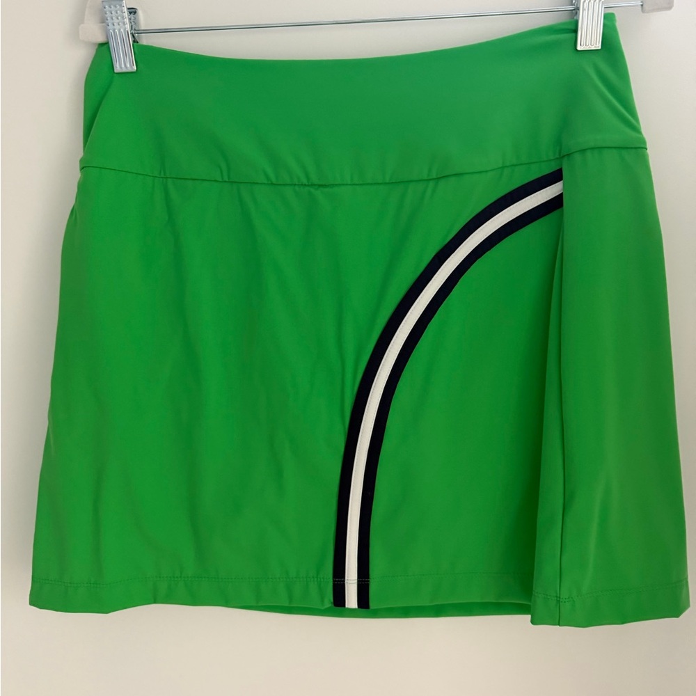 Kinona Green Golf skort with Stripe Detail